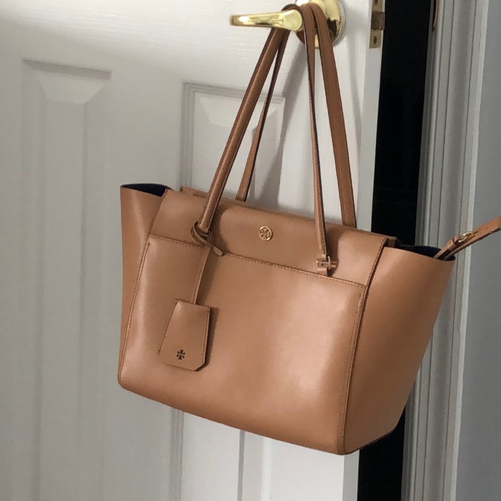 Tory Burch tan shoulder bag